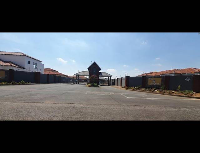 LAND FOR SALE IN RISIVILLE
